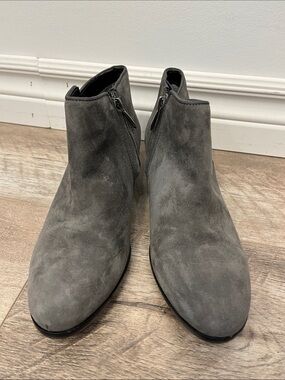 Women’s Gray Suede Ankle Boots with Side Zipper